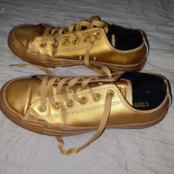 RARE Converse CTAS OX LO gold mens 6 women's 8 style 153107C - Picture 2 of 7